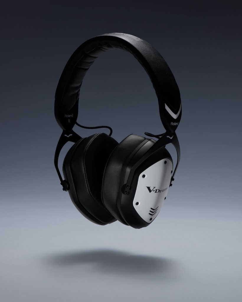 Roland 和 V-MODA 合作推出 VMH-D1 电鼓专用头戴耳机 Roland 和 V-MODA 合作推出 VMH-D1 电鼓专用头戴耳机