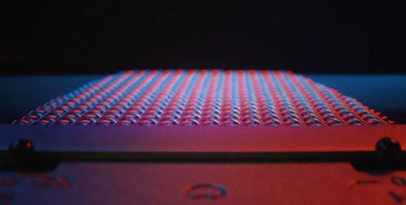 新品发布|有的时候,少即是多:sE4100 和 T1 心形指向大振膜真电容麦克风震撼登场!